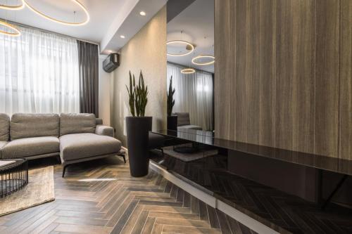DS-2-Dream-Home